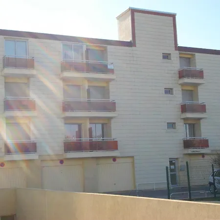 Apartmán Cosy Avec Balcon, Proche Des Thermes, Animaux Admis, Climatise, Classe 2 Etoiles - Fr-1-503-180 Balaruc-les-Bains