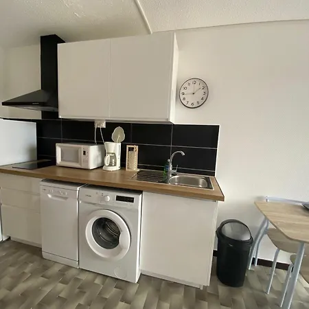 Cosy Avec Balcon, Proche Des Thermes, Animaux Admis, Climatise, Classe 2 Etoiles - Fr-1-503-180 Apartmán *